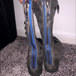 Steve Madden grey combat boots